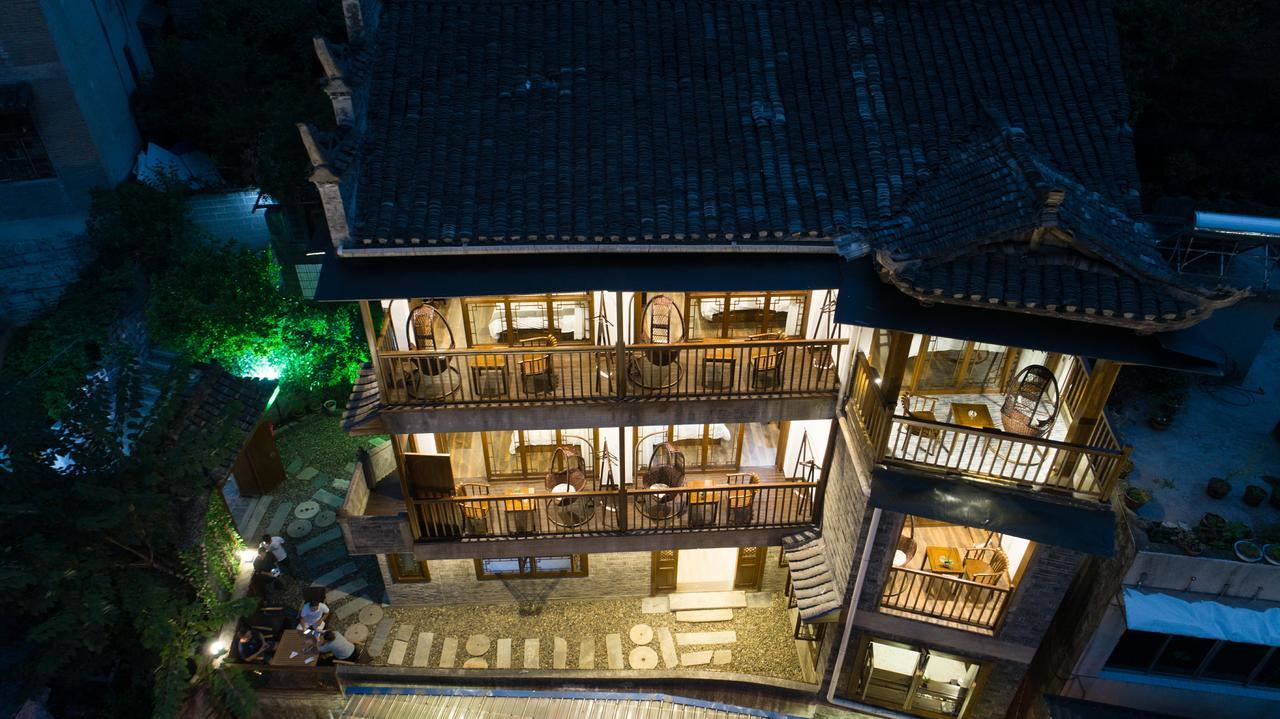 望江山居精品民宿 凤凰 外观 照片